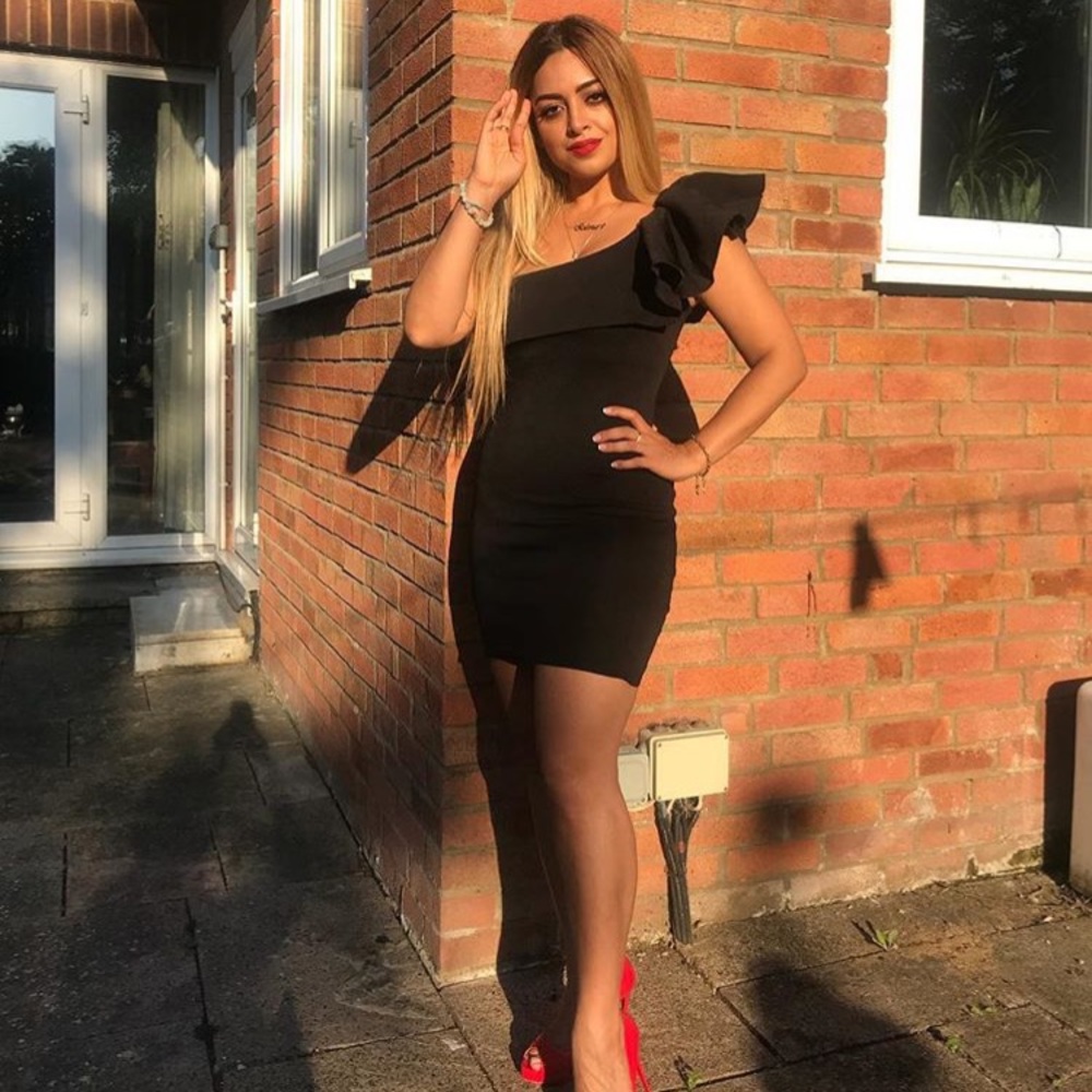 Meet your Posher, Dakini